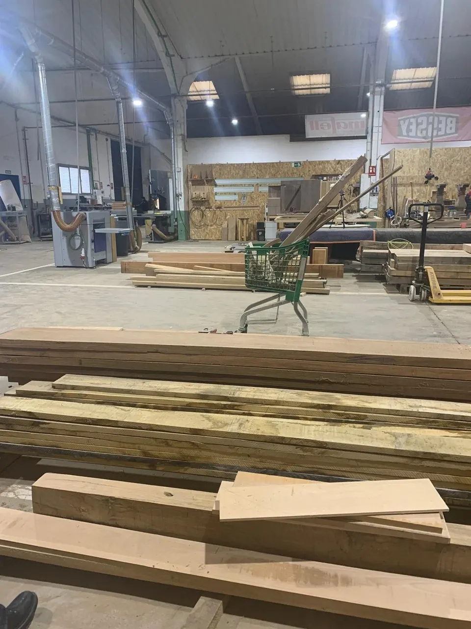 «Amber» Coffee Table — the workshop